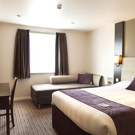 Premier Inn Merthyr Tydfil Eksteriør billede