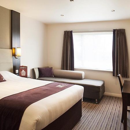 Premier Inn Merthyr Tydfil Eksteriør billede