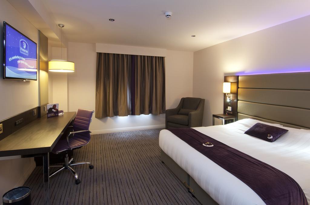 Premier Inn Merthyr Tydfil Eksteriør billede